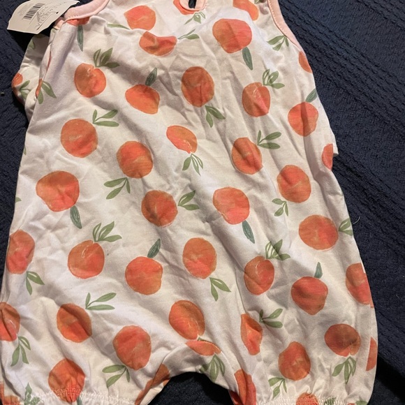 9-12 month bodysuit - Picture 2 of 2